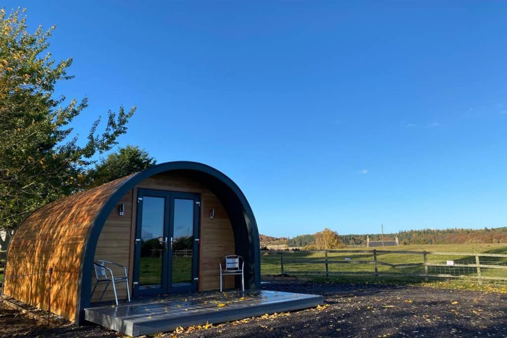 Glampods Glamping Pod - Meet Highland Cows And Sheep Elgin Villa Exteriör bild